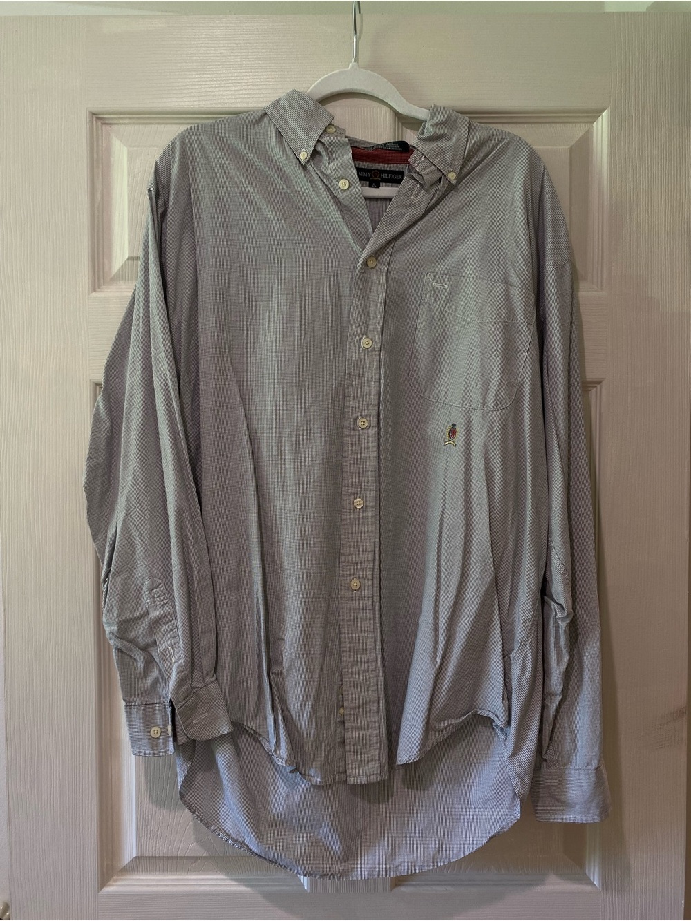 Vintage Tommy Hilfiger Striped Button Down Shirt Men’s Sz Large 100% cotton